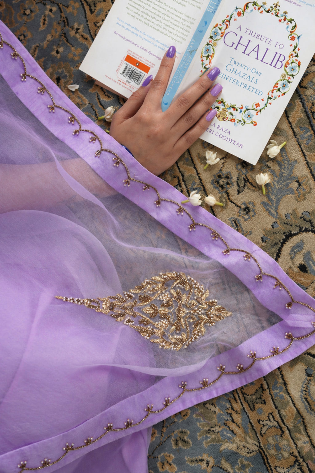 Lilac Kashmiri Leaf & Motif Embroidered Organza Saree